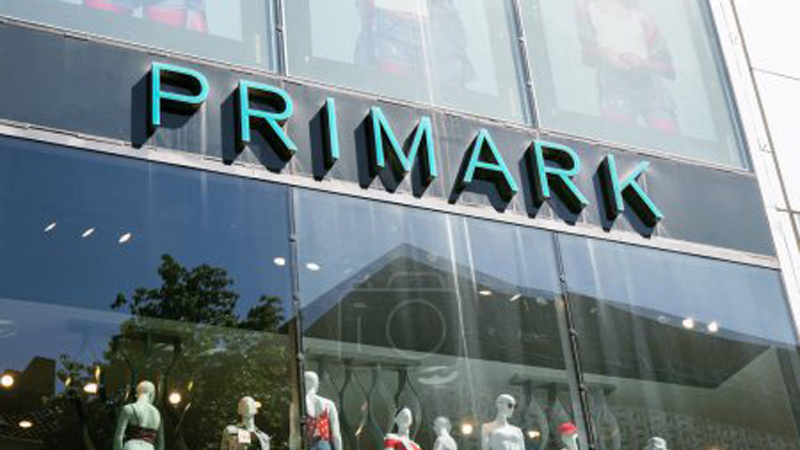 enseigne lumineuse primark